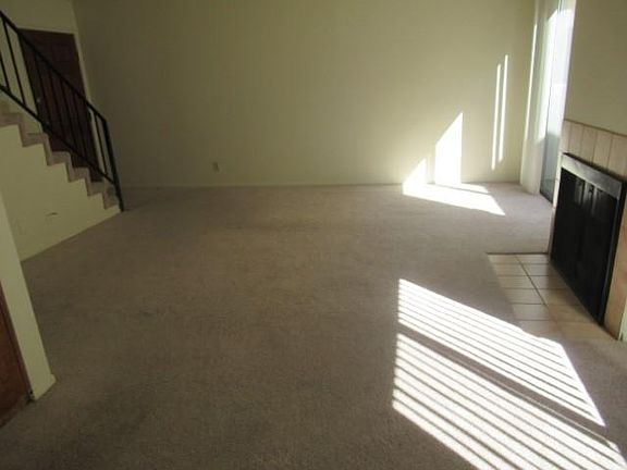 4th image of 3614 Faris Dr #27