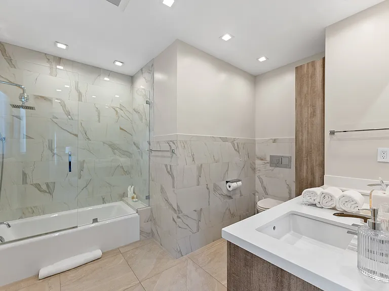 1173 Rodeo Dr — Photo 18