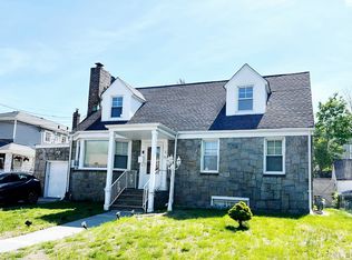 35 Hicks St FLOOR 2, Valley Stream, NY 11580