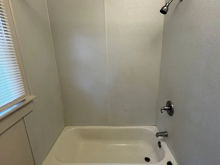 408 Ross Grove Rd E — Photo 12