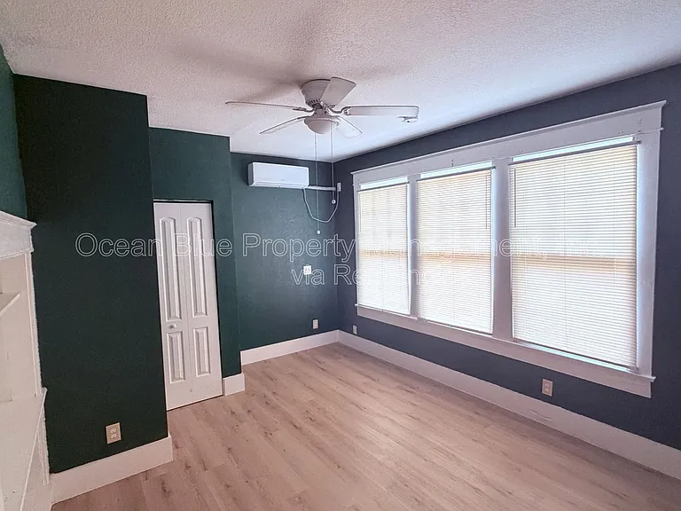 316 W Columbus Dr #A — Photo 6