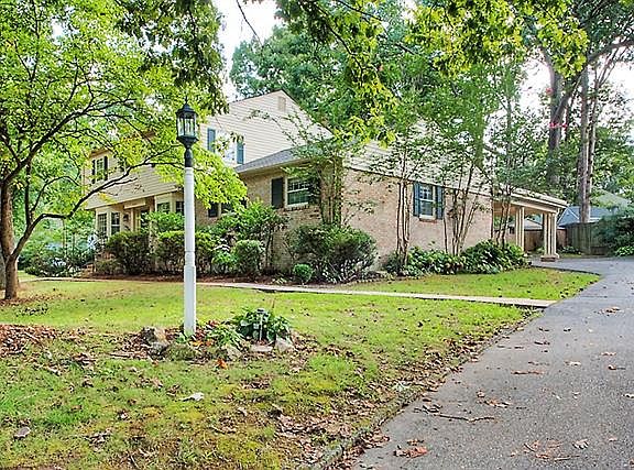 3rd image of 9409 Avalon Dr