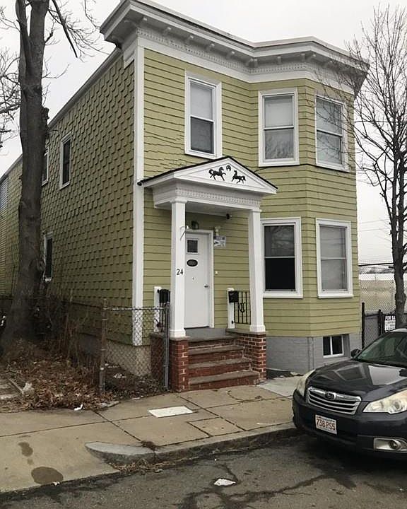 2nd image of 24 Glendon St