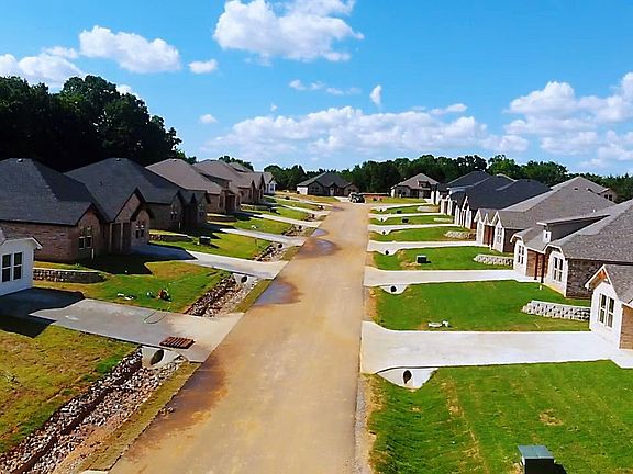 2nd image of 99 Watch Hills Dr