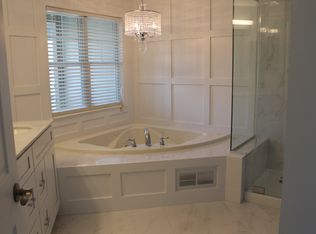 15 S Shore Dr, South Amboy, NJ 08879