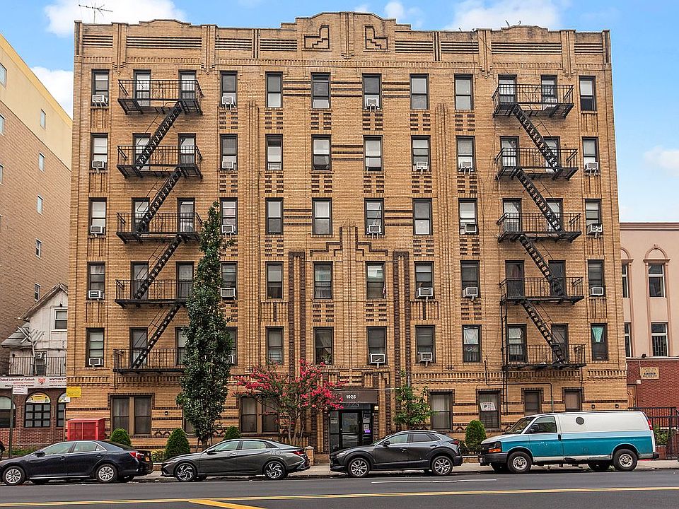 1st image of 1925 Ocean Ave APT 1E
