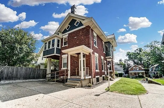 3835 Burwood Ave #1 — Photo 24