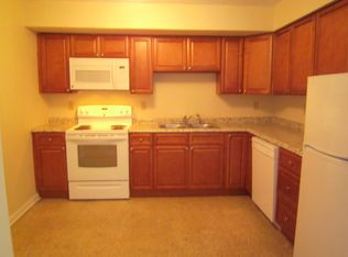 1011 3rd Ave SW, Largo, FL 33770