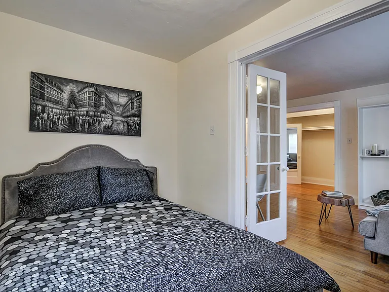 1 Homewood Ave — Photo 12