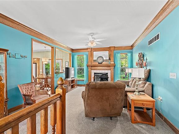 5th image of 802 Courtland Ct