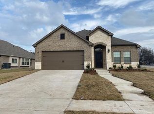 215 Jacaranda Dr, Fate, TX 75189