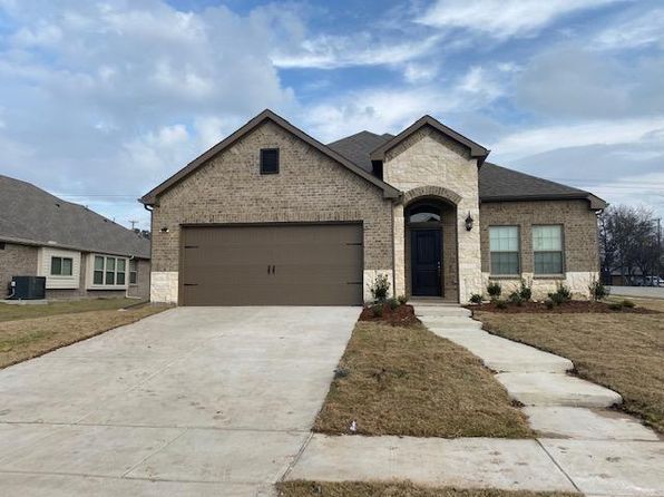 215 Jacaranda Dr