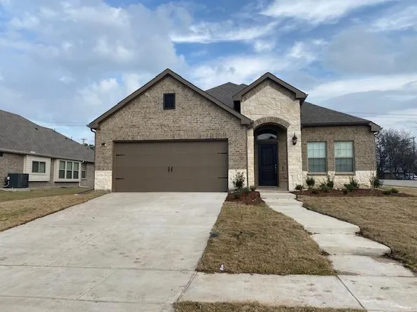 215 Jacaranda Dr, Fate, TX 75189