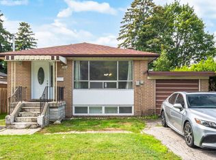 1162 Brimley Rd #1, Toronto, ON M1P 3G3