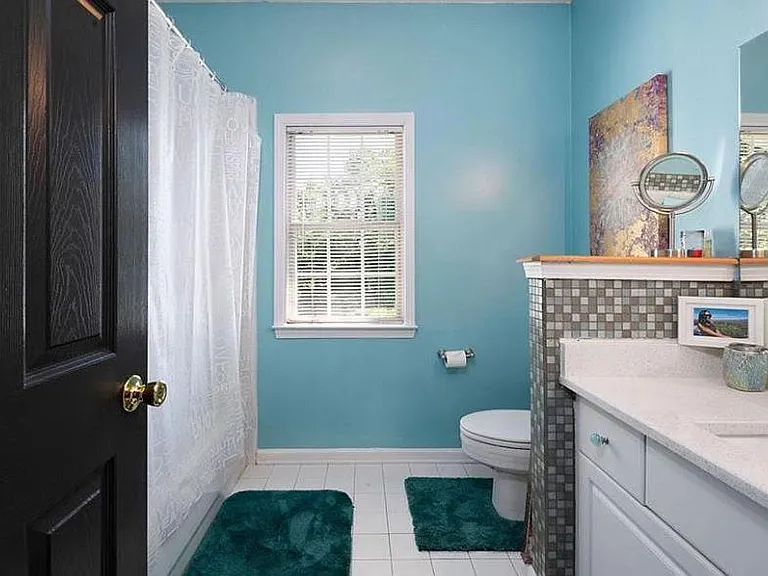 910 Spring Heights Ln SE — Photo 9