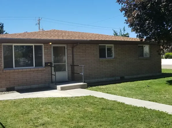 703 S Elder St, Nampa, ID 83686