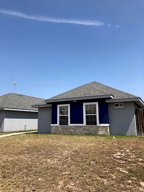2nd image of 3106 Diamond Head Ave