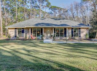 122 Hernando St, Dauphin Island, AL 36528