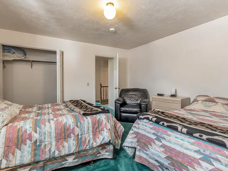 3563 E Wasatch Grove Ln — Photo 13