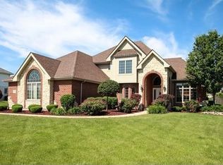 21370 Brittany Dr, Frankfort, IL 60423