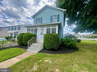 228 Brook St, Willow Grove, PA 19090