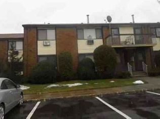 308 Cricket Ln, Woodbridge, NJ