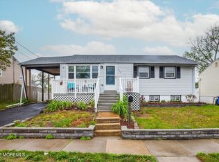206 Arlington Ave, Union Beach, NJ 07735