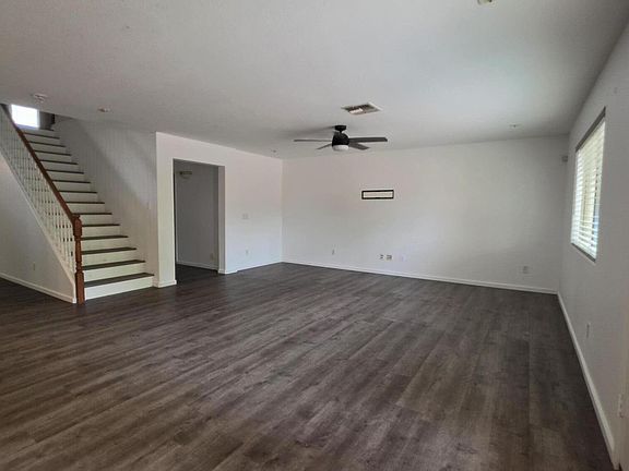 5th image of 42065 W Hillman Dr