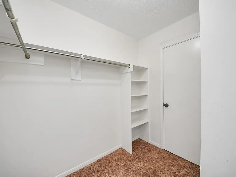 4915 Pecan Grove Dr — Photo 26