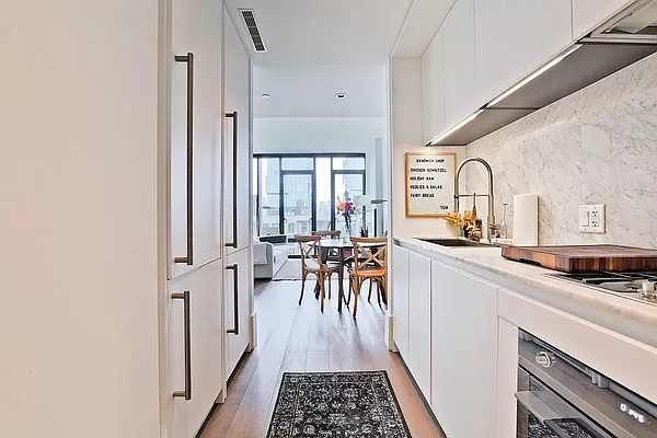 Rented by Compass | media 21