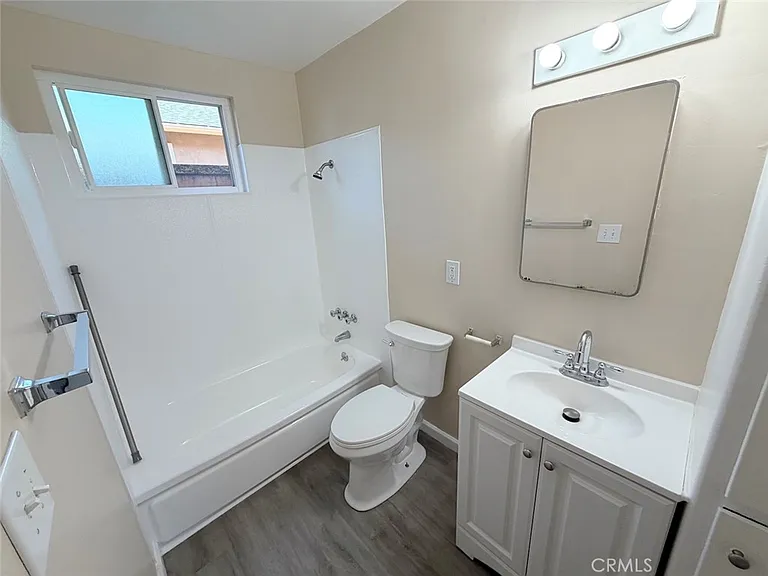316 N San Gabriel Ave #A — Photo 11