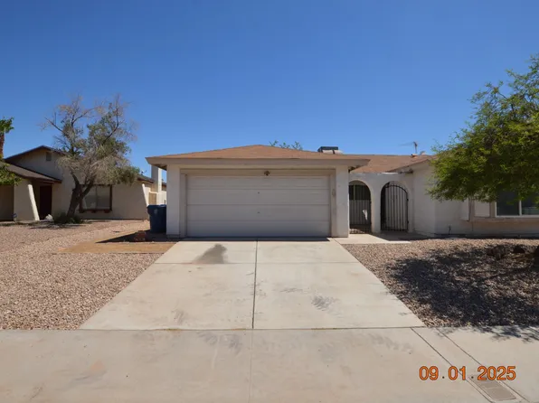 3744 Riano Cir, Las Vegas, NV 89103