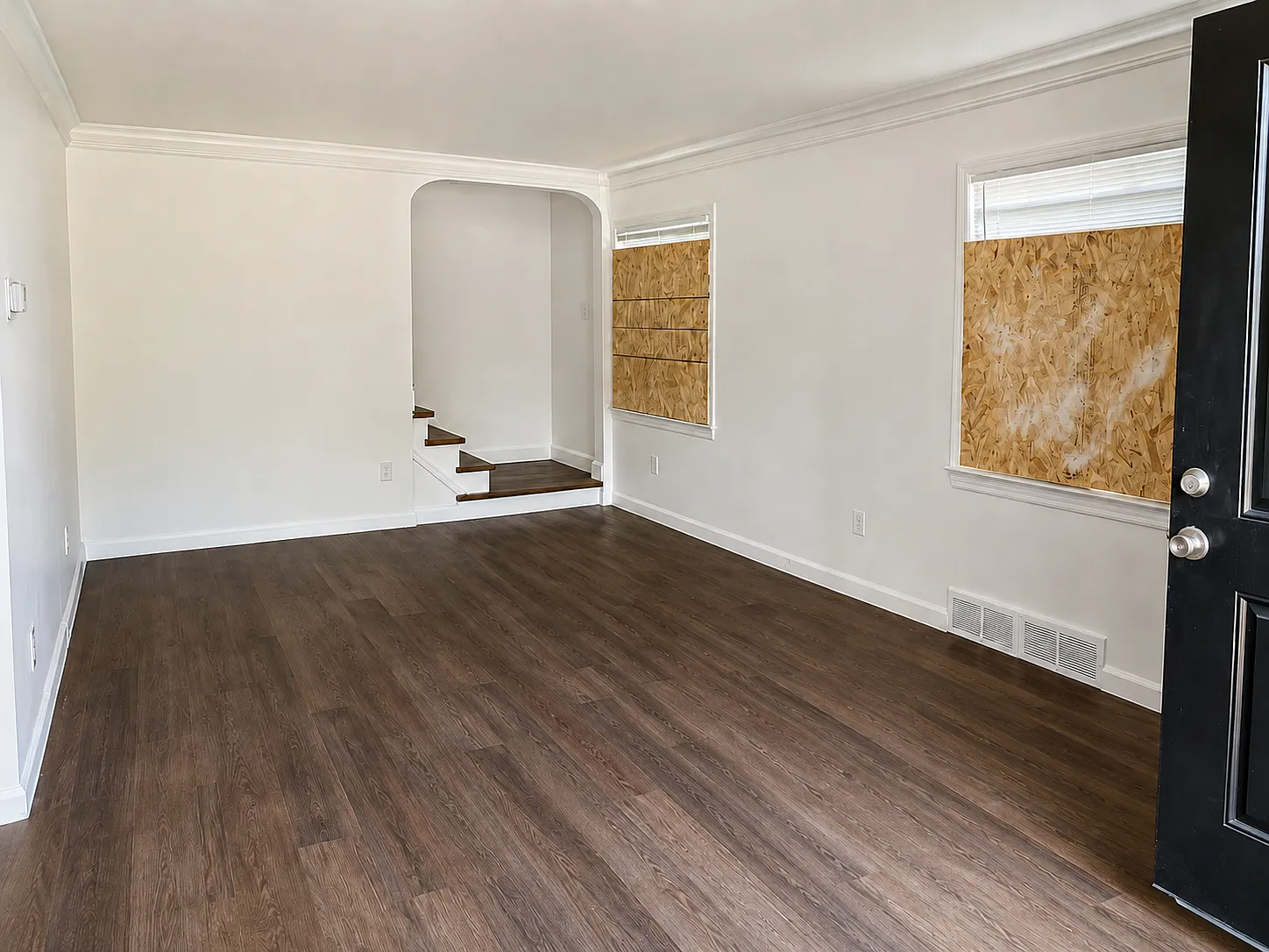 10584 Somerset Ave — Photo 2