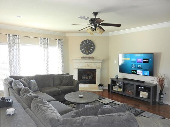 2nd image of 171 Winged Foot Dr
