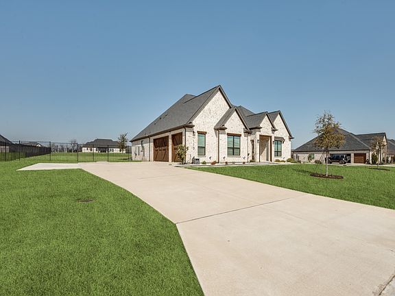 3rd image of 110 Buchanan Ct