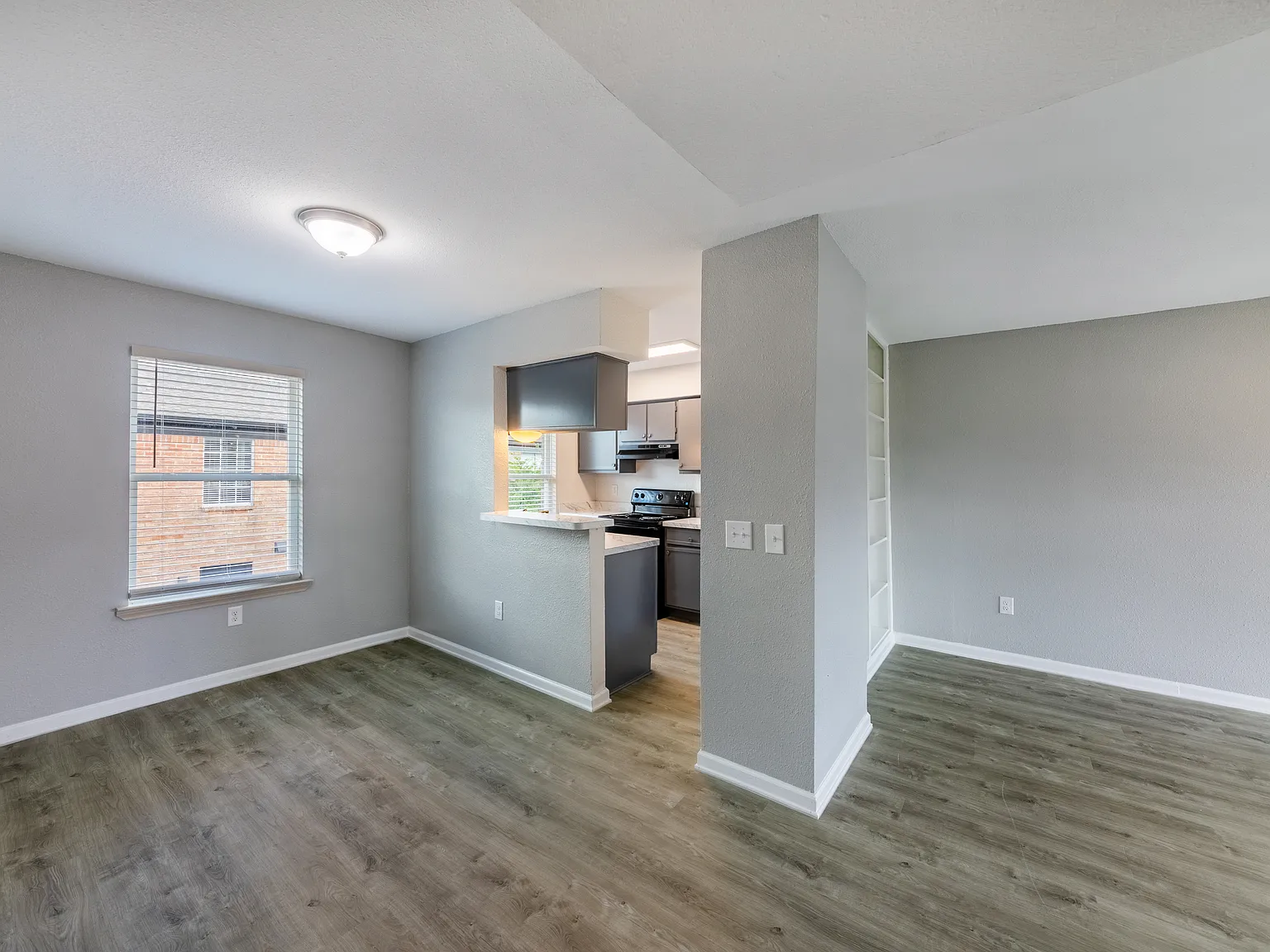 The Heights at Post Oak — Photo 4
