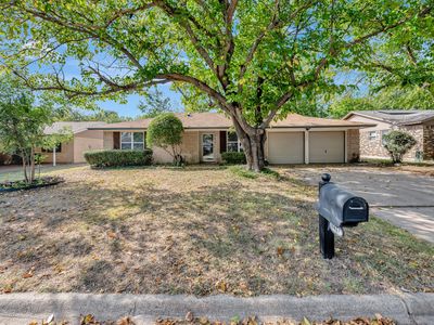 6437 Route 66, Watauga, TX, 76148