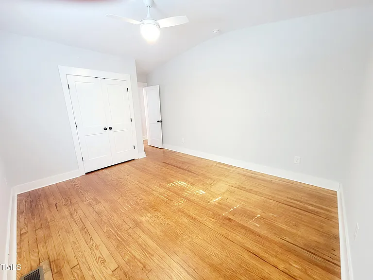 805 Coleman St — Photo 15