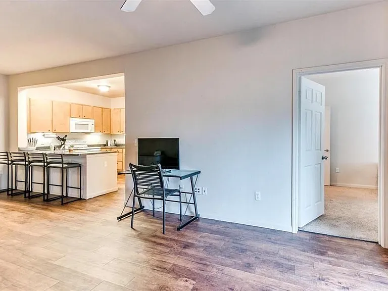 2200 Classen Blvd #13114 — Photo 3