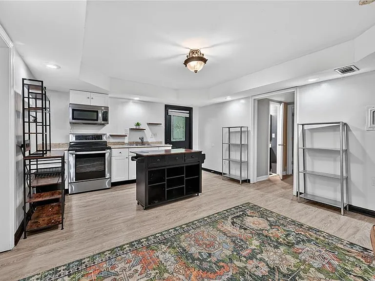 2986 Courtland Oaks Trl SW #TERRACE — Photo 4