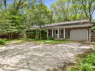 20 Roxbury Ln, Wainscott, NY 11975