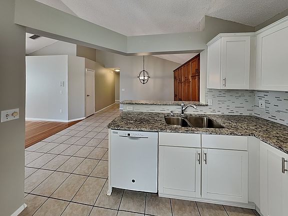 2nd image of 2657 Attleboro Pl