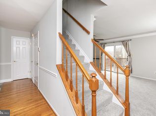 19 Cedarvale Ct, Cockeysville, MD 21030