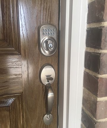 5th image of 2219 Lily Pad Ln