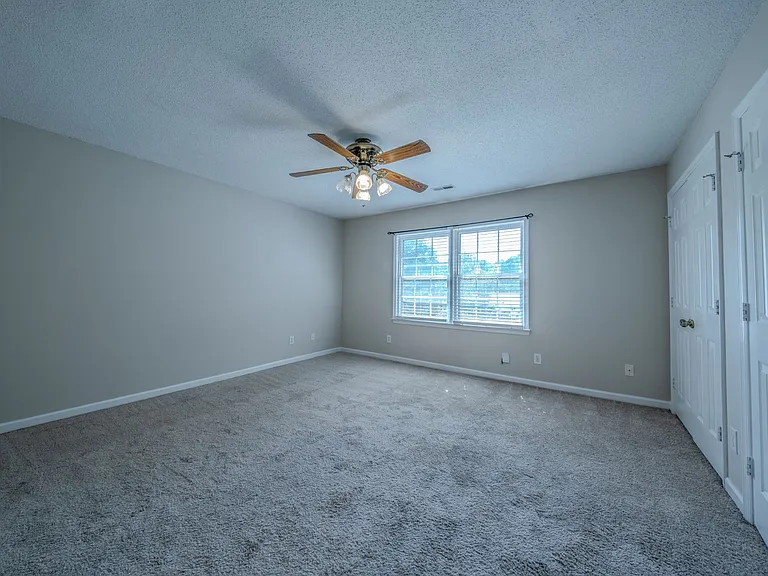 907 Shelby Dr #C — Photo 27