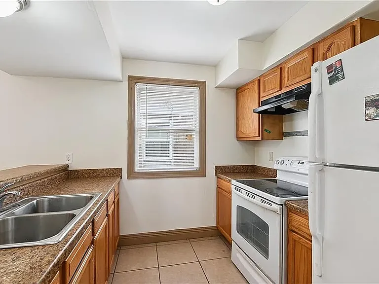 6859 Mayo Blvd #C — Photo 3