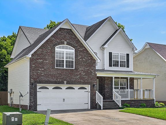 3rd image of 3349 Melissa Ln