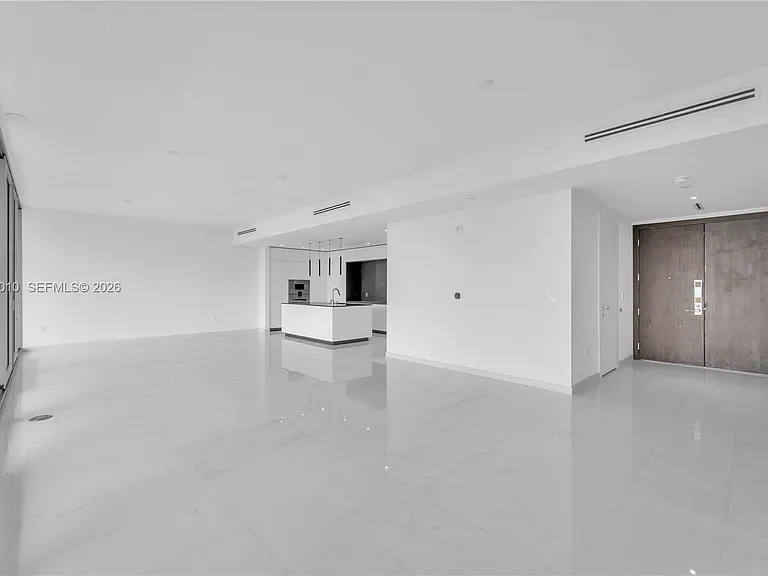 300 Biscayne Boulevard Way #1902E — Photo 3