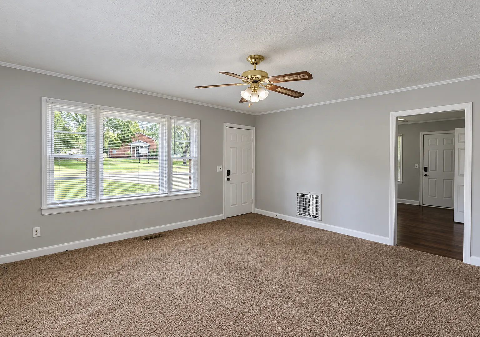Pet-Friendly 2-Bedroom Home in Algood with a Large Living Room & Kitchen — Photo 2