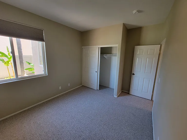 23561 Bending Oak Ct — Photo 15
